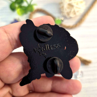 Meows & Magic - Die Nyassassine - Emaille Pin